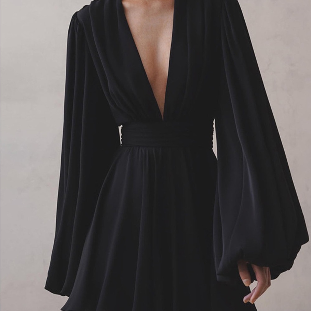 Commense~ Chiffon Low Cut V-neck Pleated Zip Mini Dress NWT